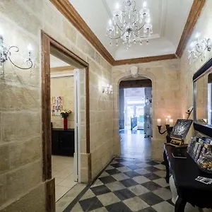 Julesy's Bnb , Cospicua Malta